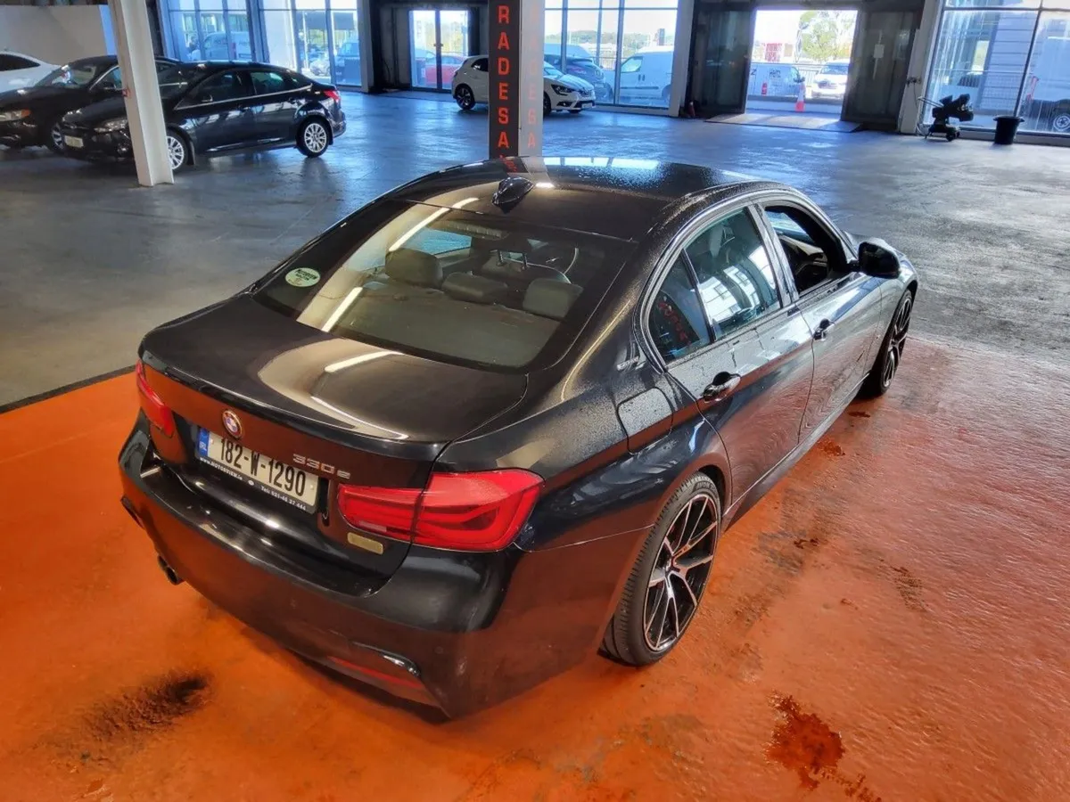 BMW 3 Series 330e M Sport - Image 3