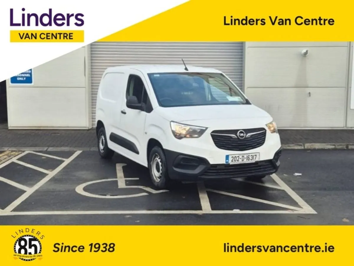 Opel Combo 3 Seat - 1 Owner - Image 1