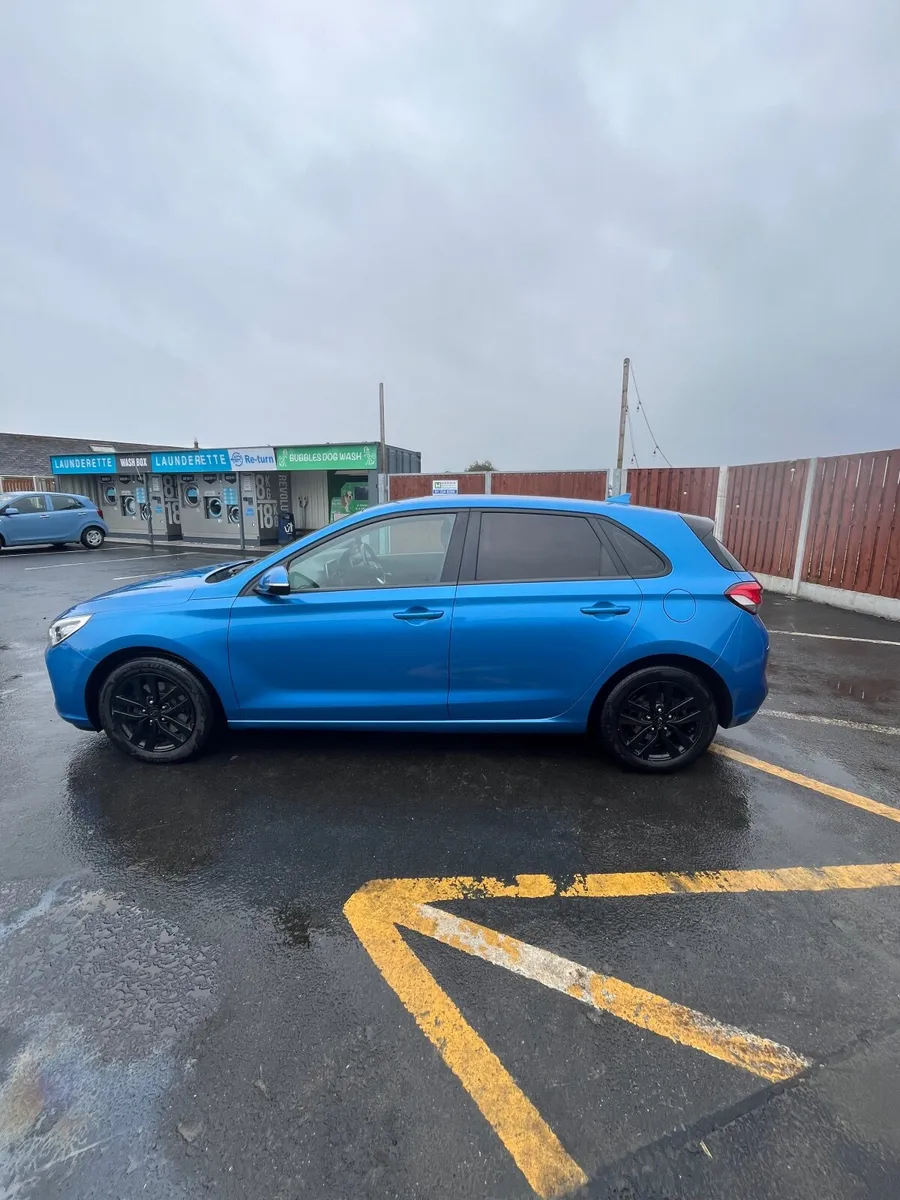 Hyundai i30 2017 - Image 3