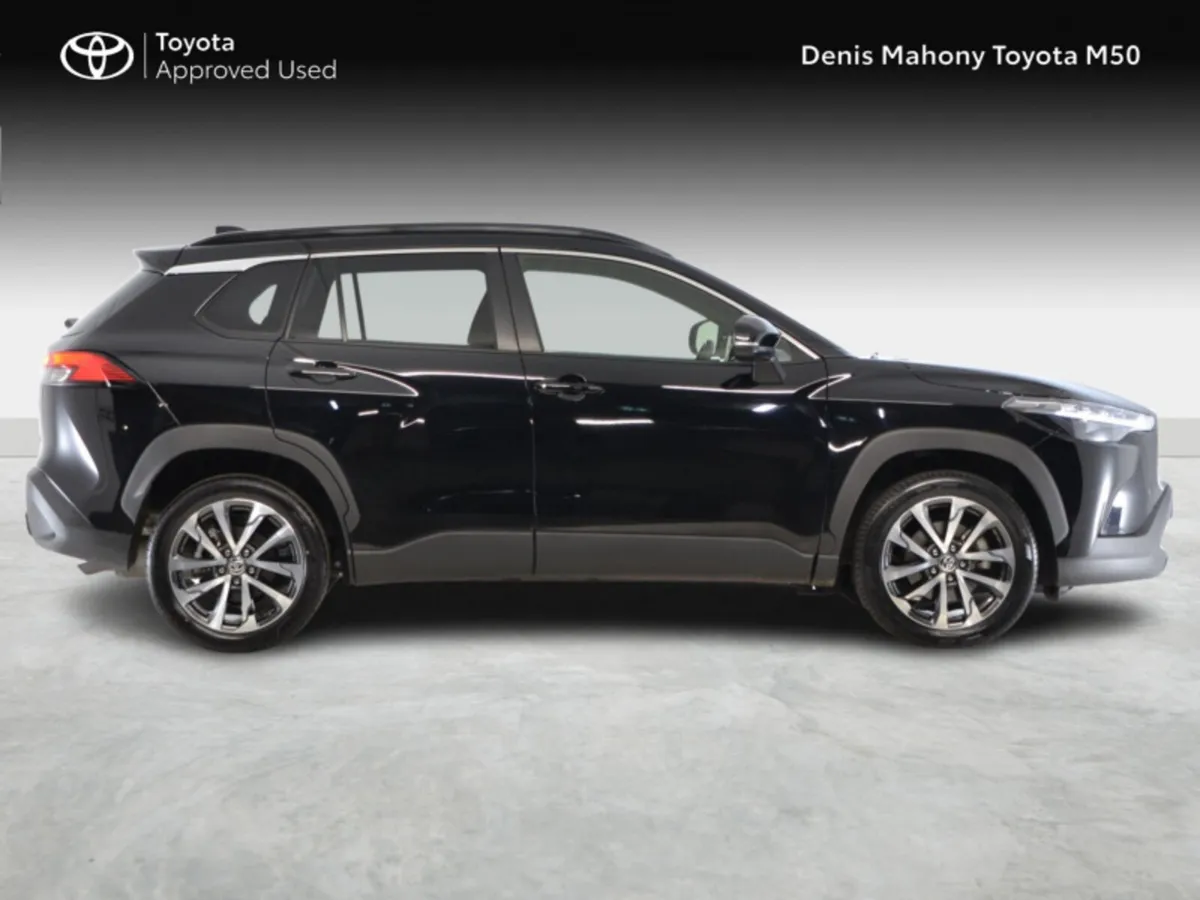 Toyota Corolla Cross Hybrid Sport Auto - Image 3
