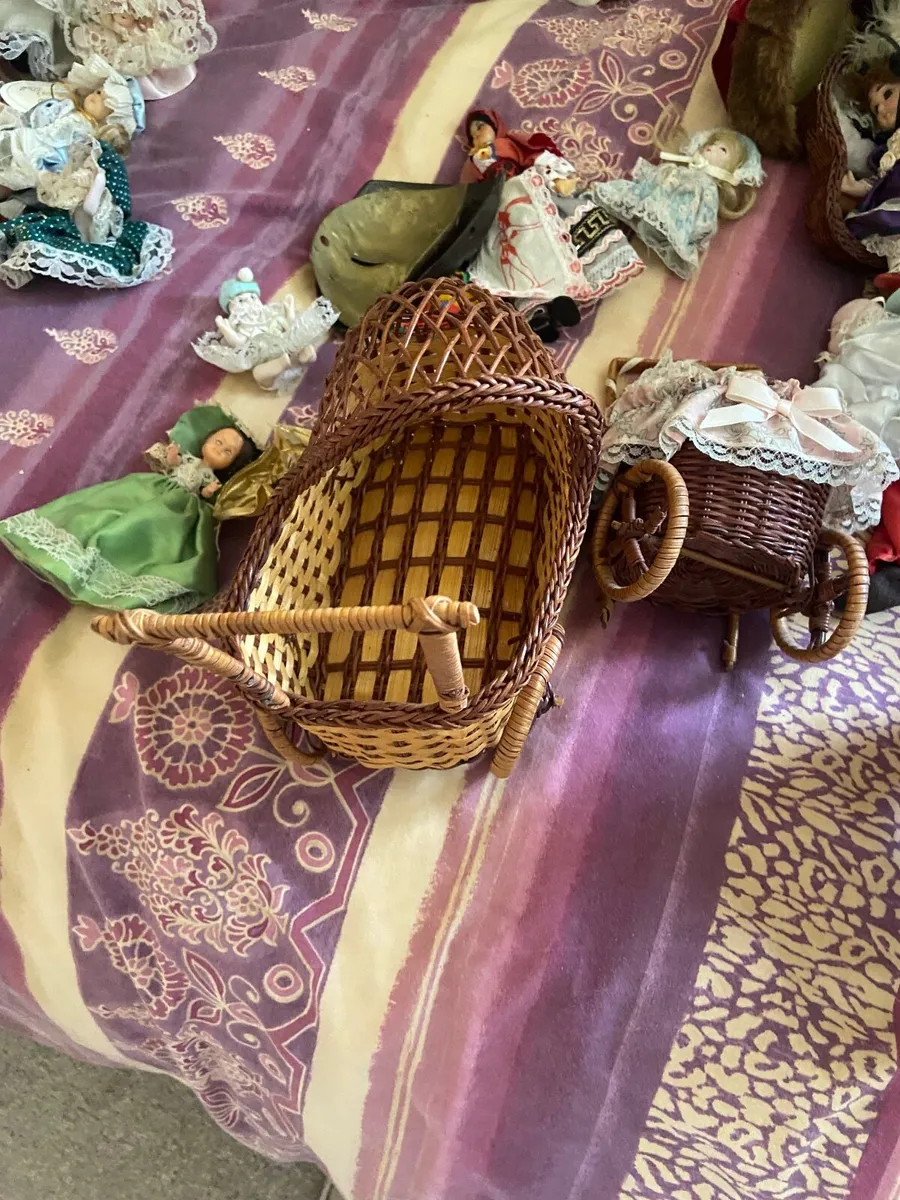 Dolls - Image 3