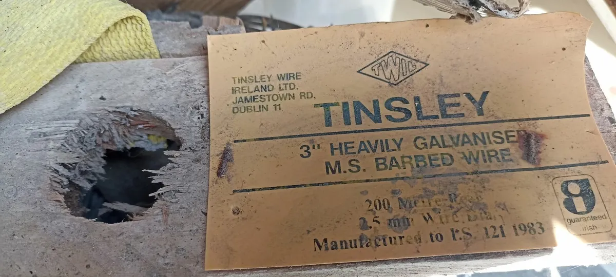 Roll of Tinsley  Barbed Wire - Image 2