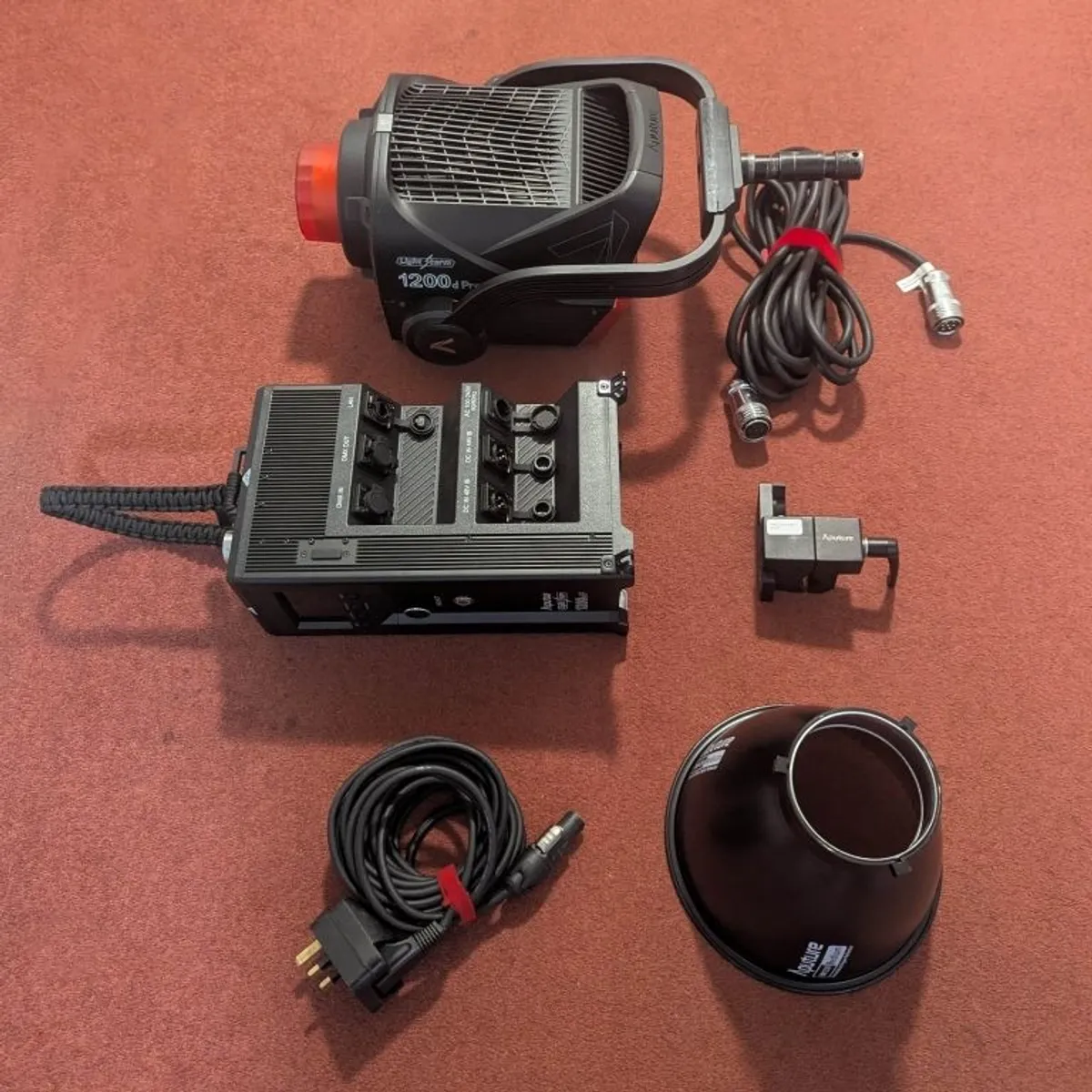 Aputure LS 1200d Pro LED Light Kit Complete with Reflectors & Rolling Case - Image 1