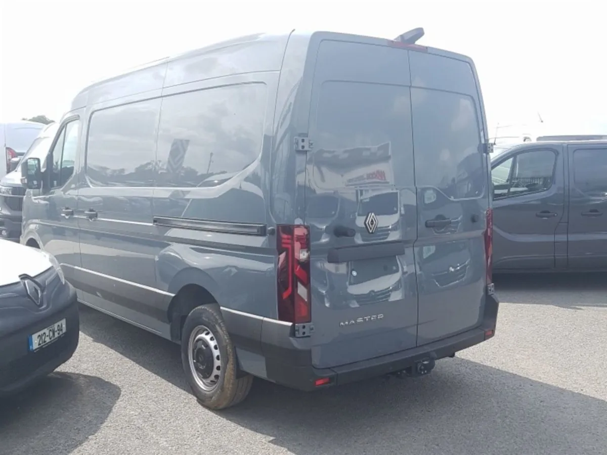 Renault Master JPS MWB New Model Master - Image 4