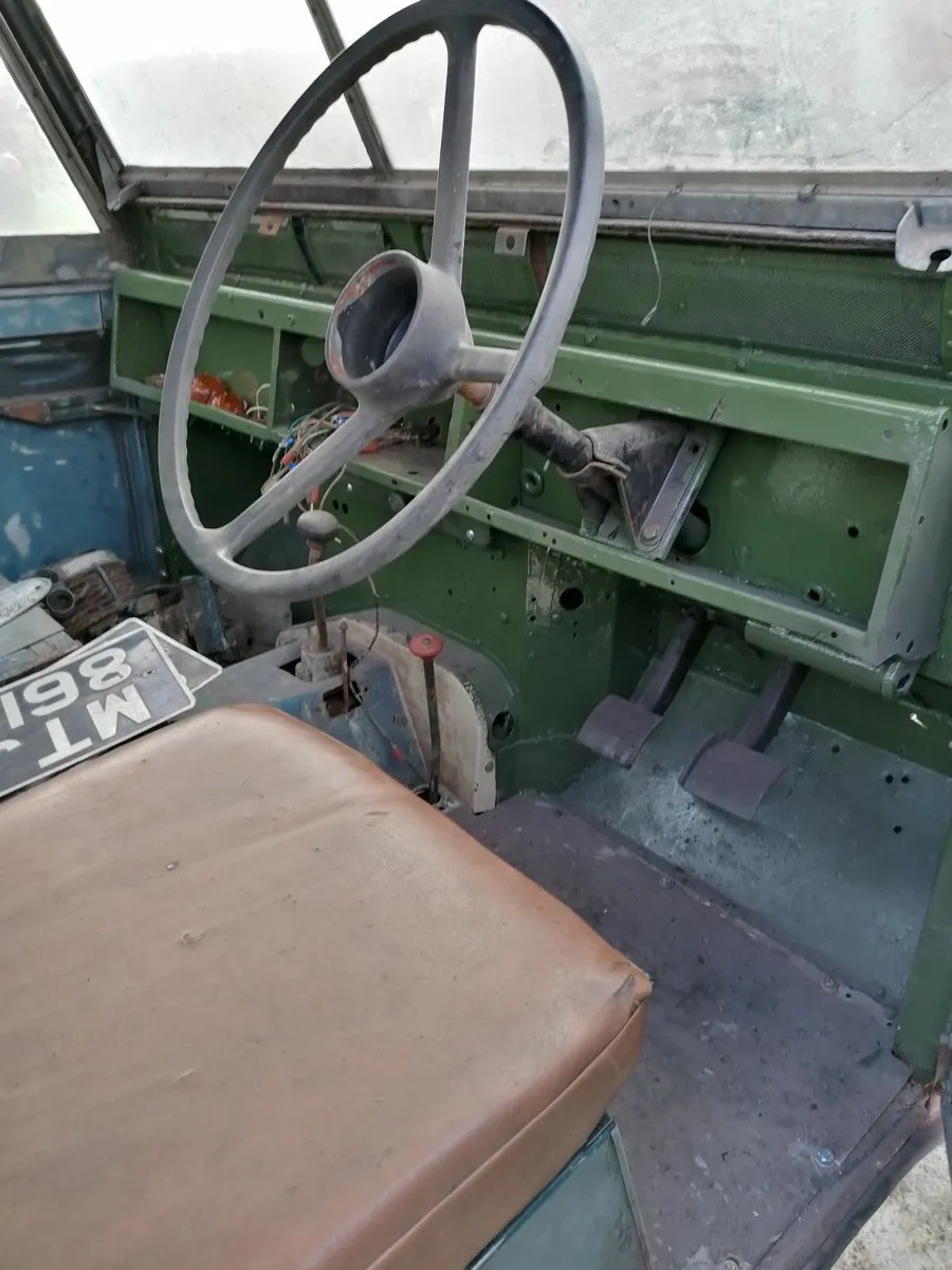 Land Rover Series 2 - Image 2