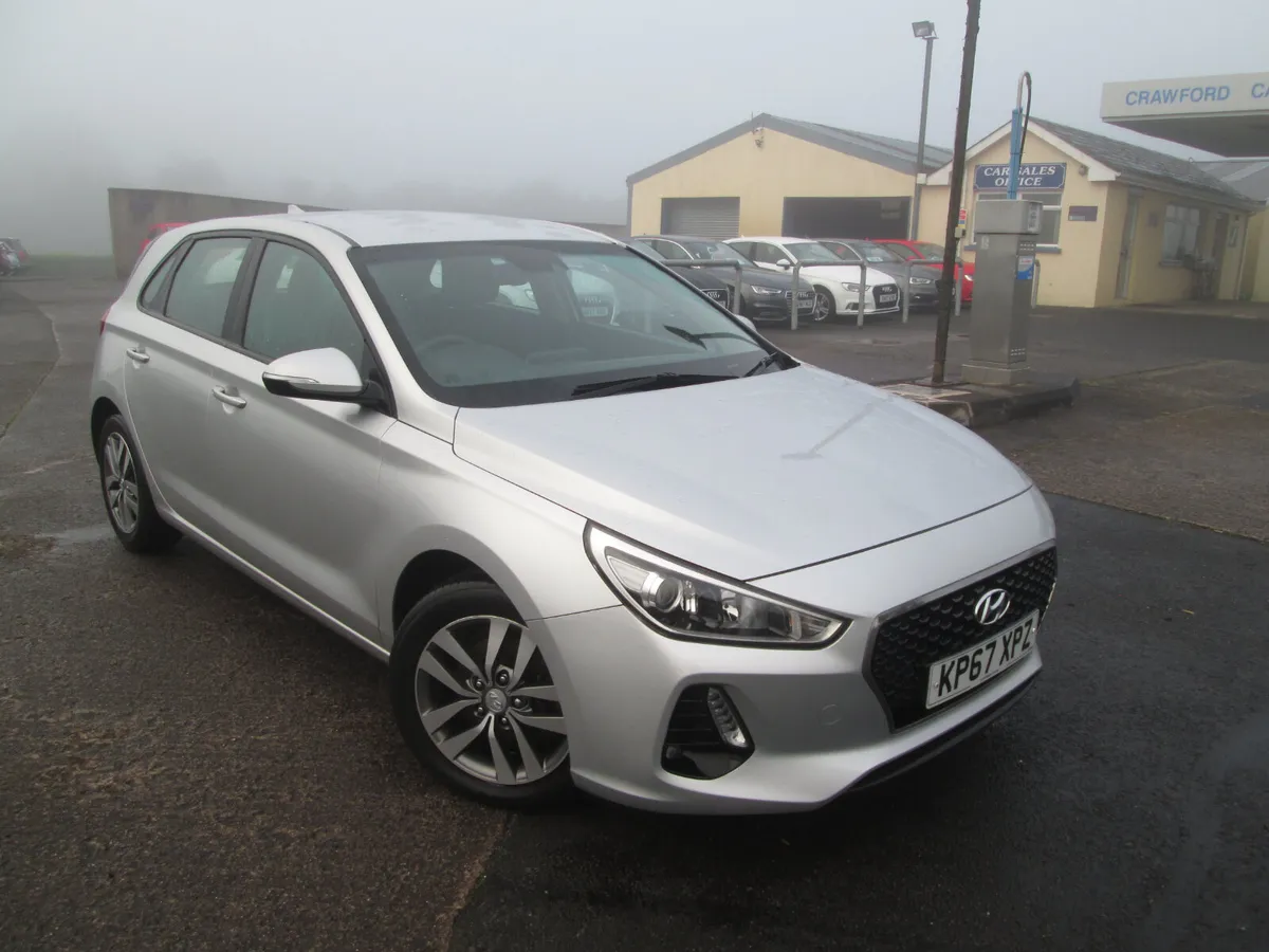 2017  HYUNDAI   I30  1.6  CRDI  SE  5DR - Image 1
