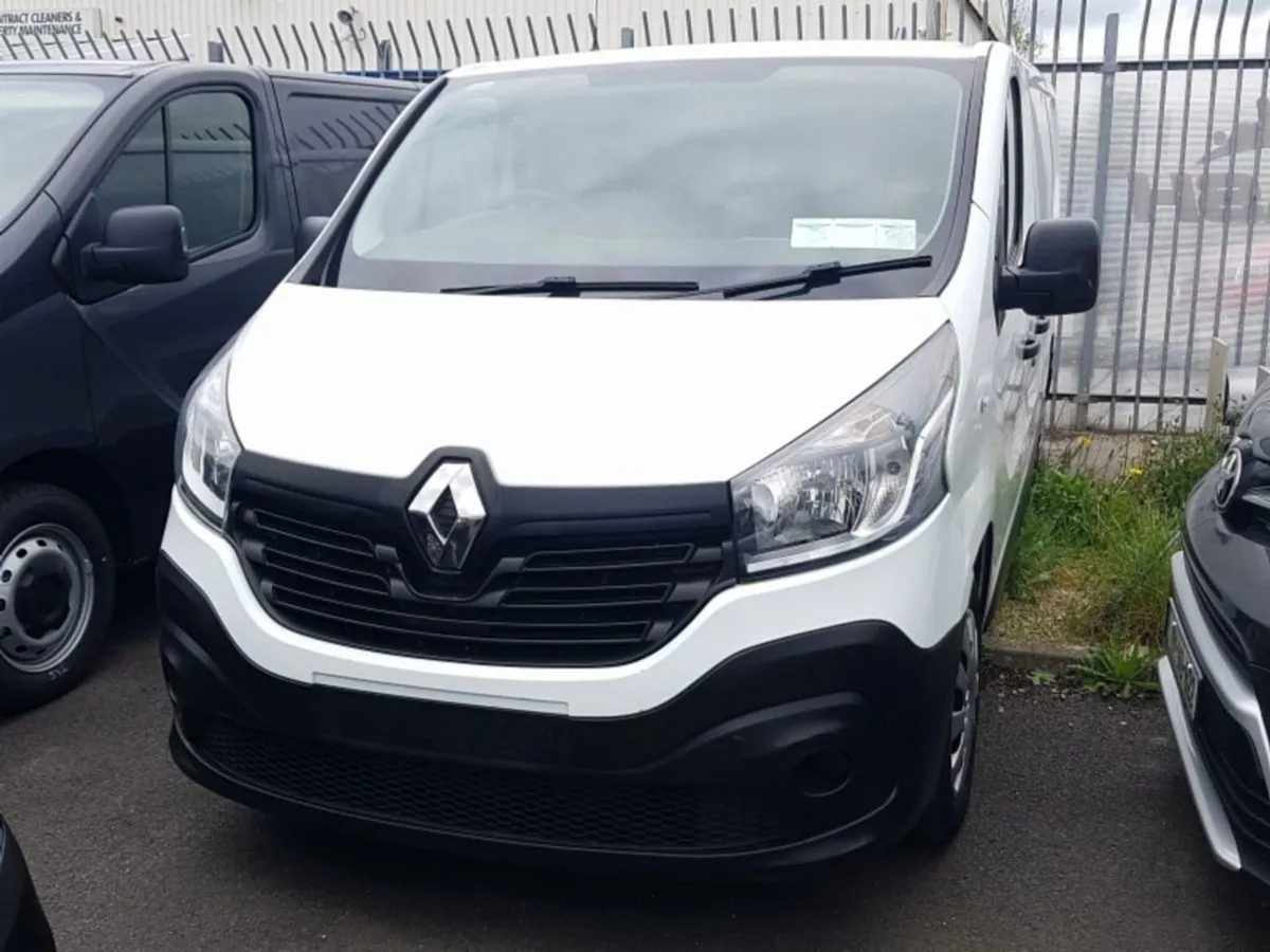 Renault Trafic Ll29 Business EX VAT Price Display - Image 1