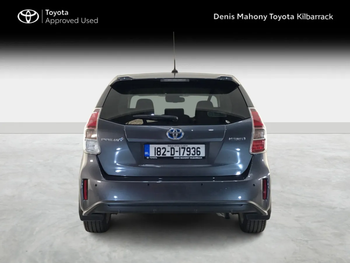Toyota Prius Prius+ Luxury - Image 4