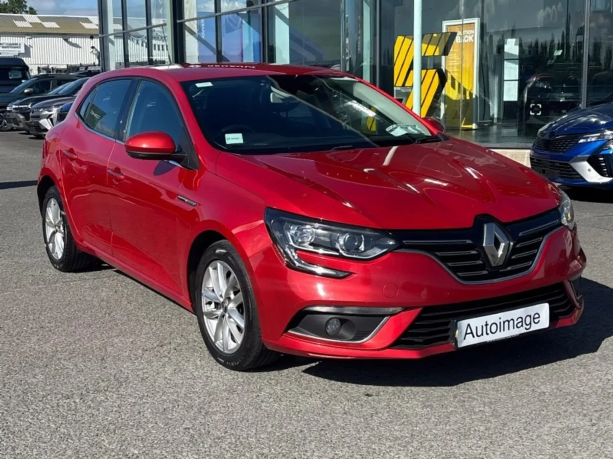 Renault Megane 181T787 - Image 1