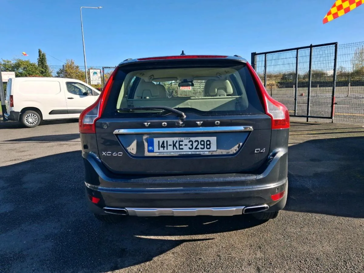 2014 VOLVOLVO XC60 DIESEL ONE OWNER - Image 4