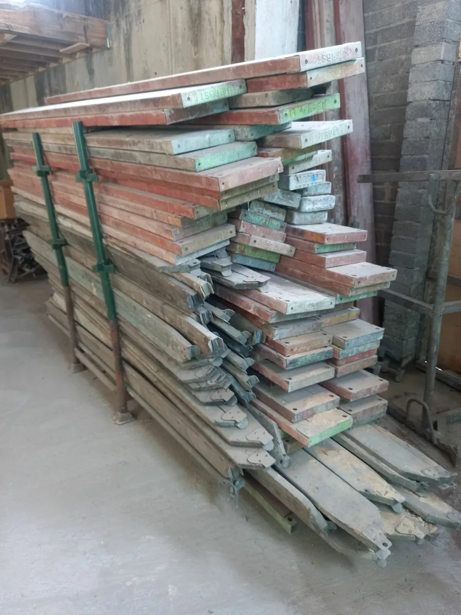 Scaffolding - Image 2