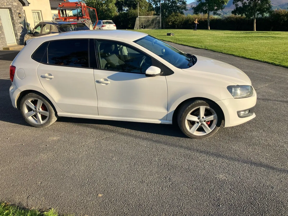 Car - Image 3