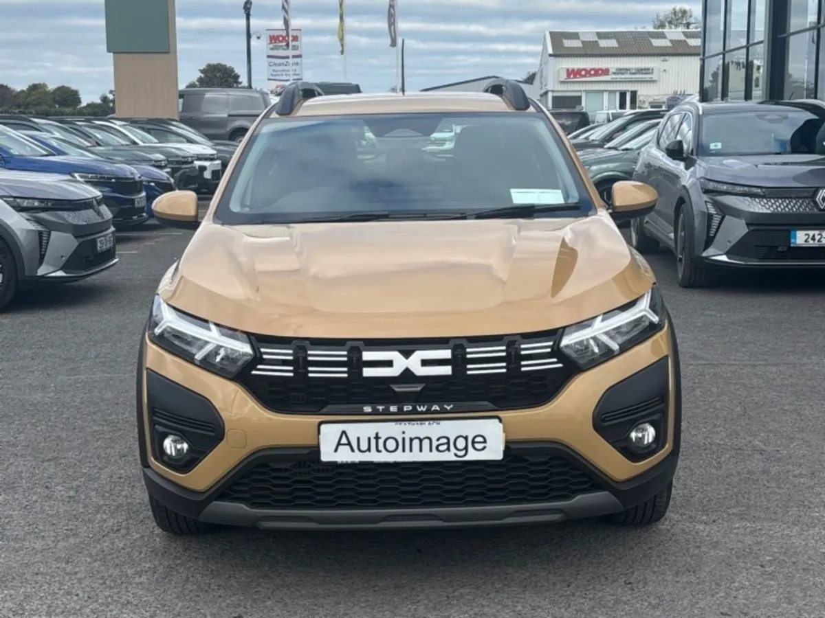 Dacia Sandero Stepway Stepway Expression TCe 90 C - Image 2
