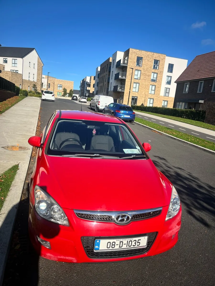 Car - Image 3