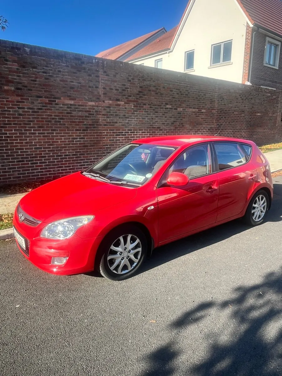 Car - Image 1