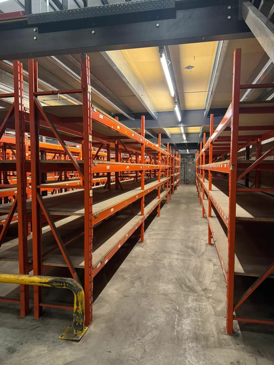Heavy duty longspan shelving - Image 2