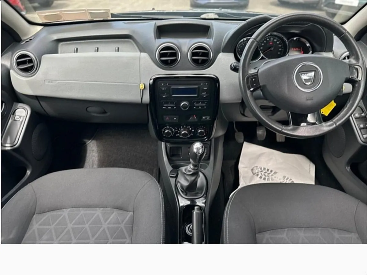 Dacia Duster 1.5 dCi 110 Signature - Image 3