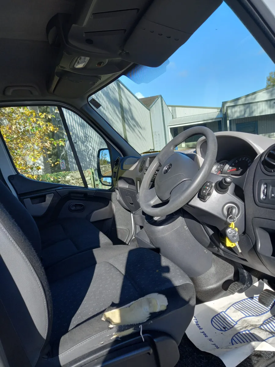 2017 Opel Movano Refrigerated Van - Image 2