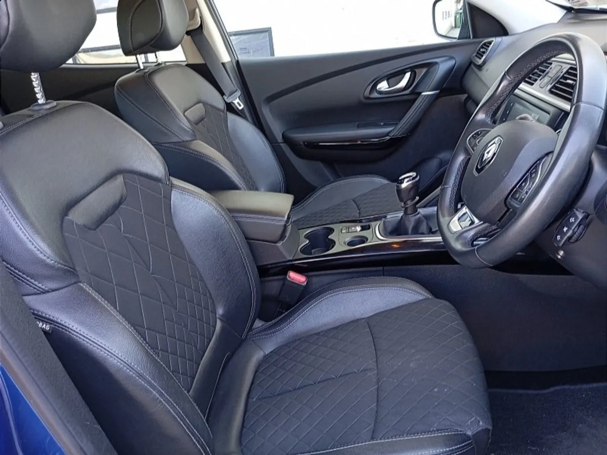 Renault KADJAR 1.5 Blue dCi 115 Iconic - Image 4
