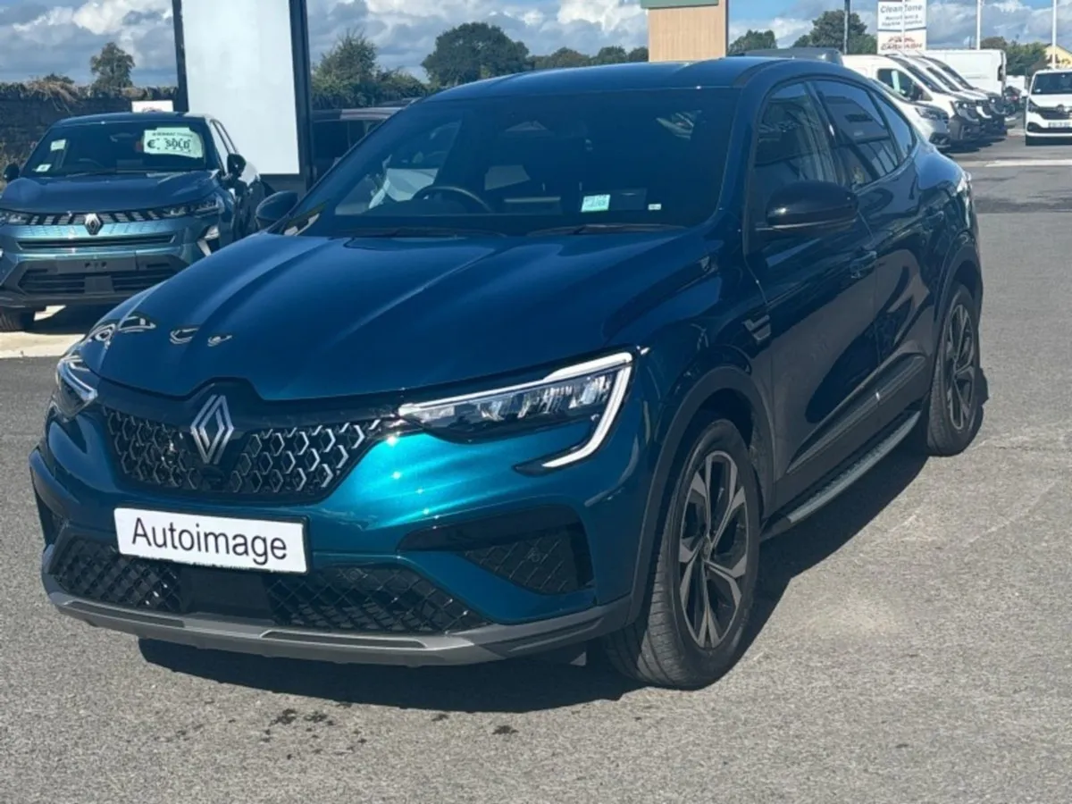 Renault Arkana E-tech Hybrid 145 Auto Techno - Image 3