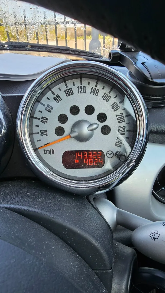 Mini Cooper 2005 - Image 4