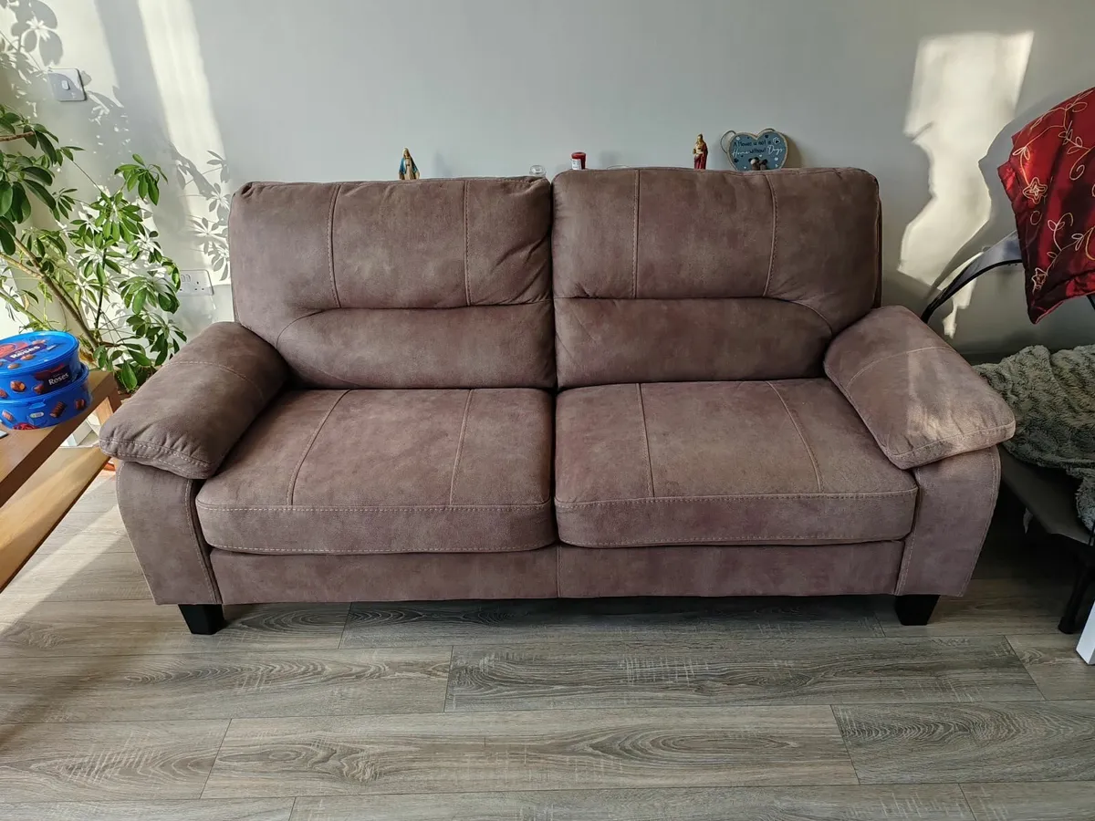 Sofa - Image 3