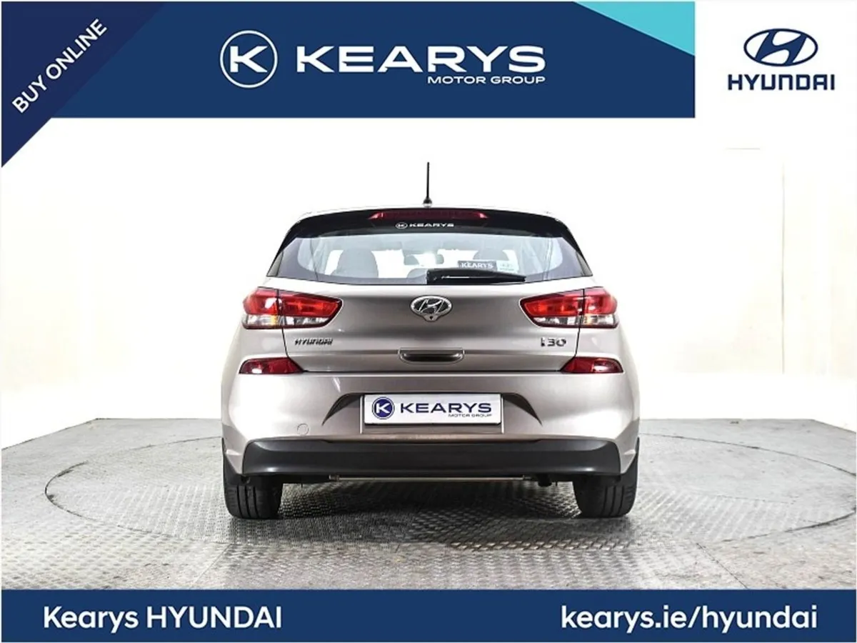 Hyundai i30 1.4 Petrol Deluxe - Image 3