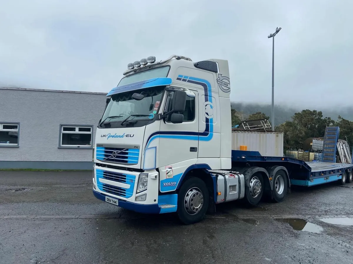 Volvo Other 2011 - Image 1