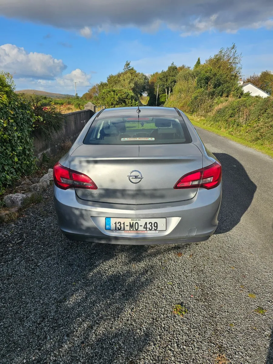 2013 Open Astra saloon 1.4 - Image 3