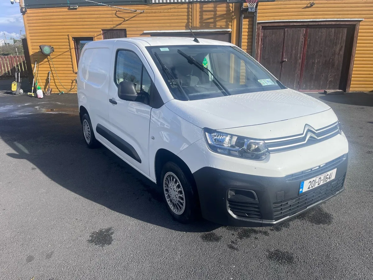 2020 Citroen Berlingo - Image 2