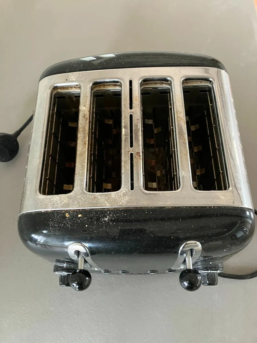 Toaster - Image 1