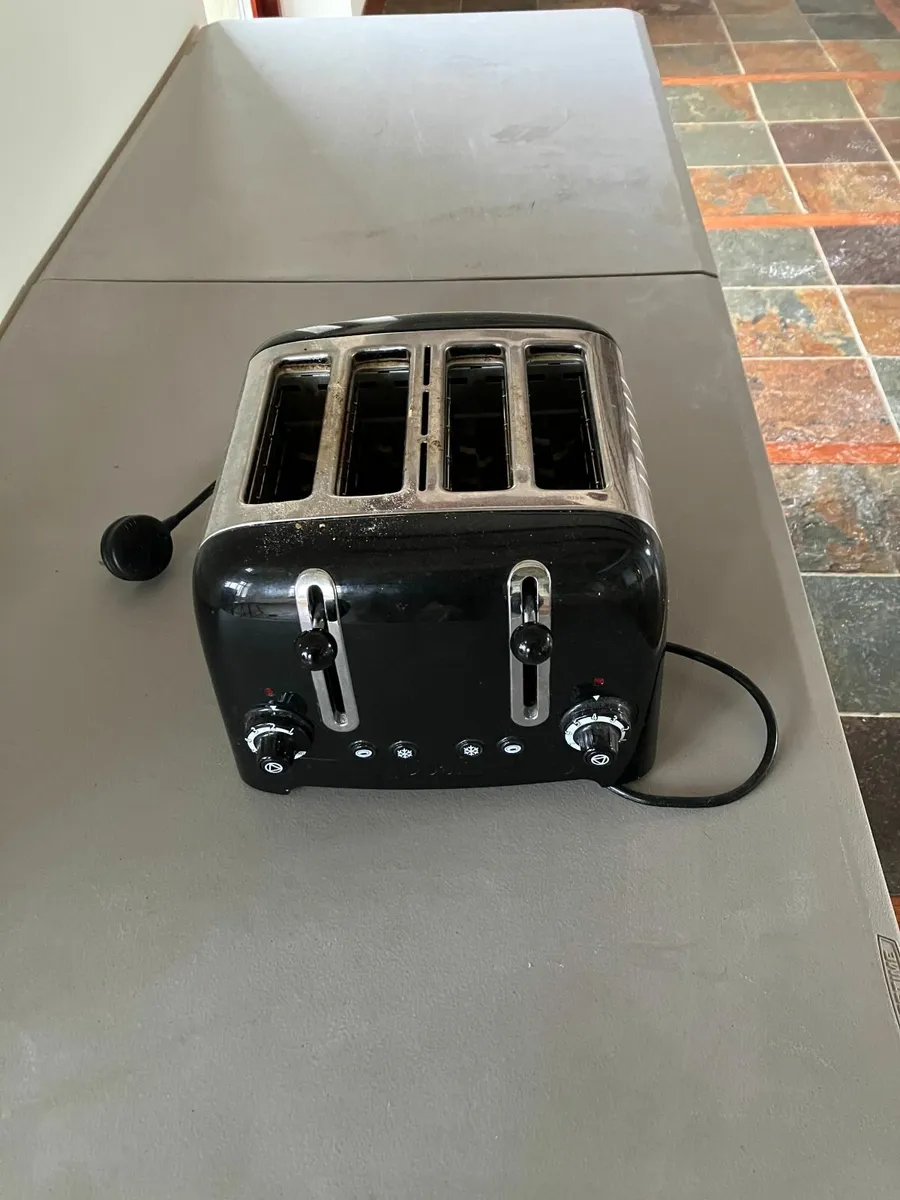 Toaster - Image 2