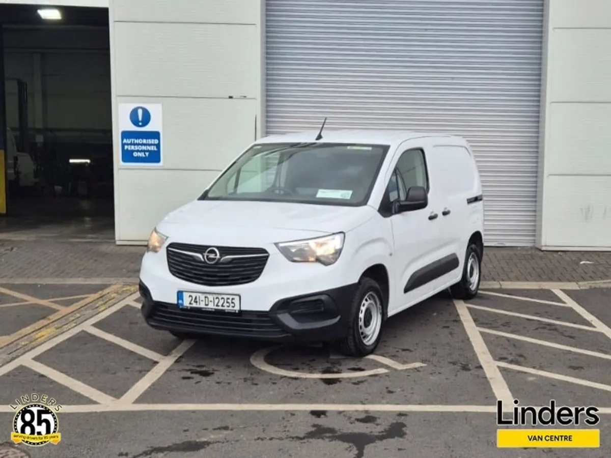 Opel Combo 3 Seats - Full Service History - Image 2