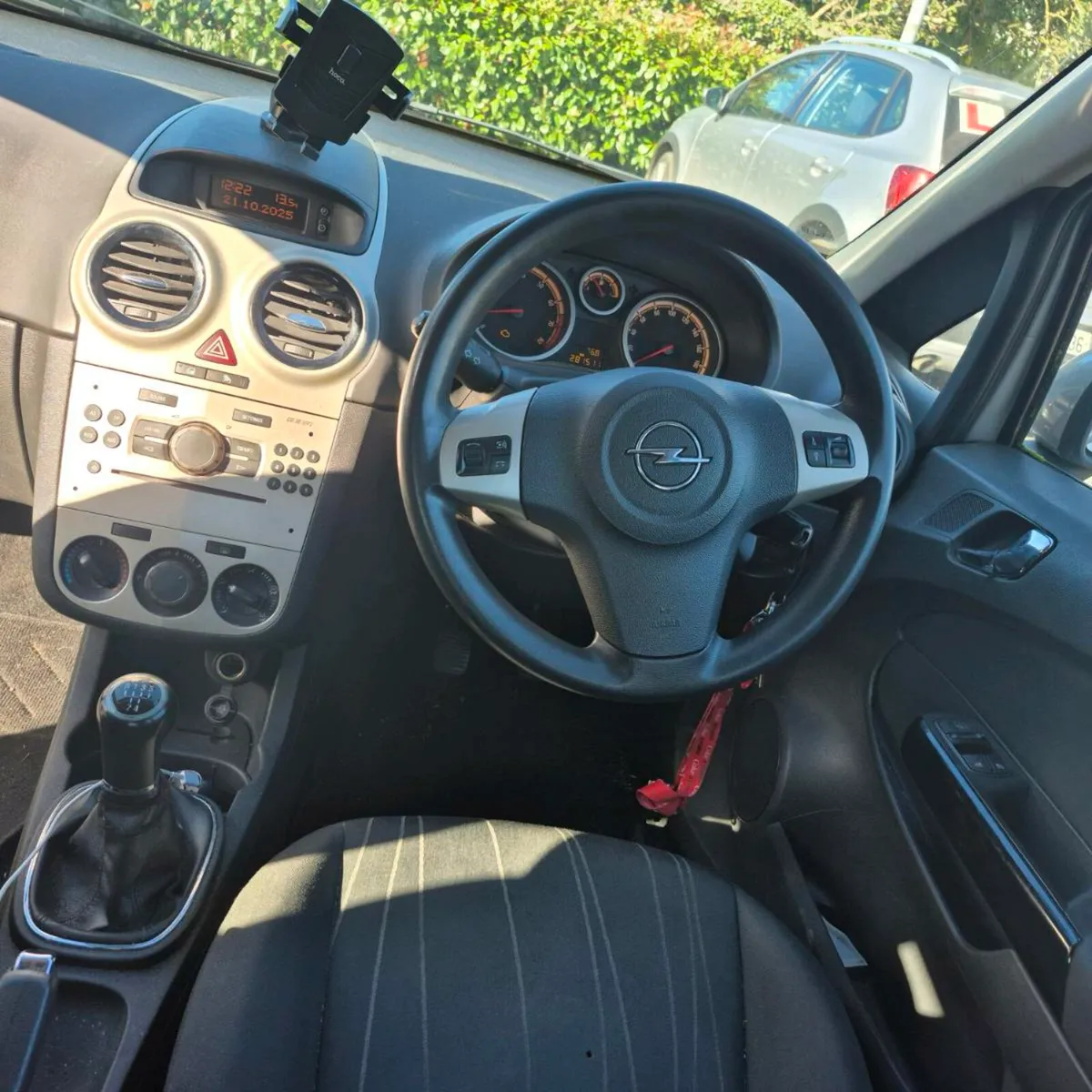Opel Corsa - Image 4
