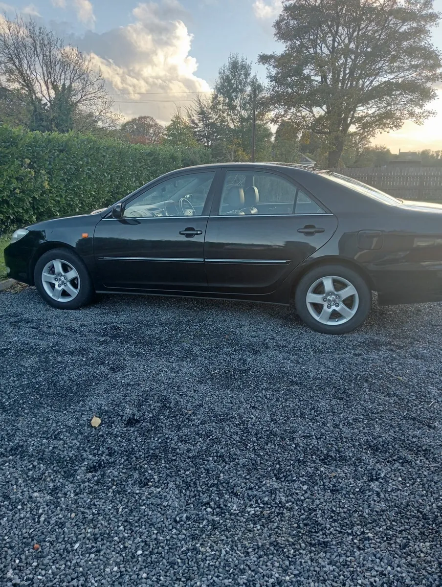 Toyota Camry 2002 XLE - Image 1