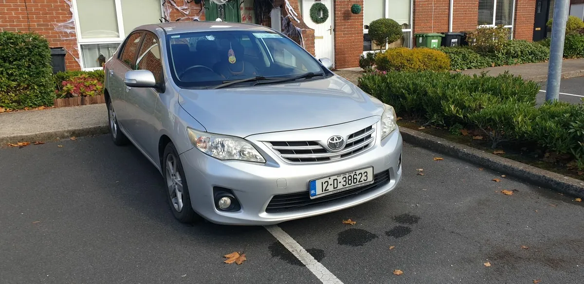 Toyota Corolla 2012 - Image 1