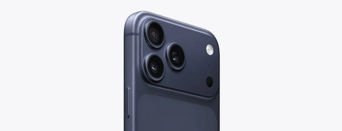 iPhone 17 Pro Max. 512gb. Sealed. Deep Blue. - Image 3