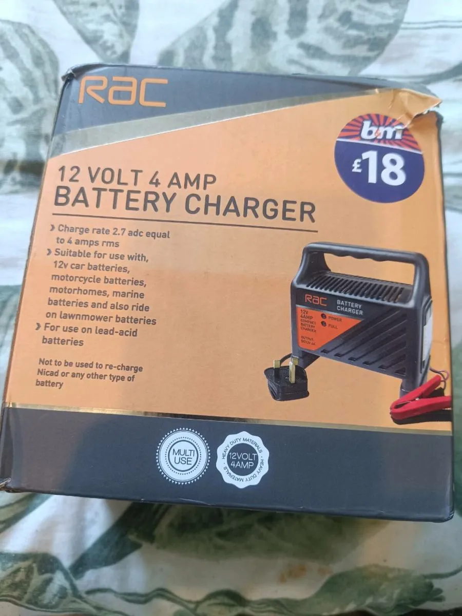 Car battery charger - Image 1