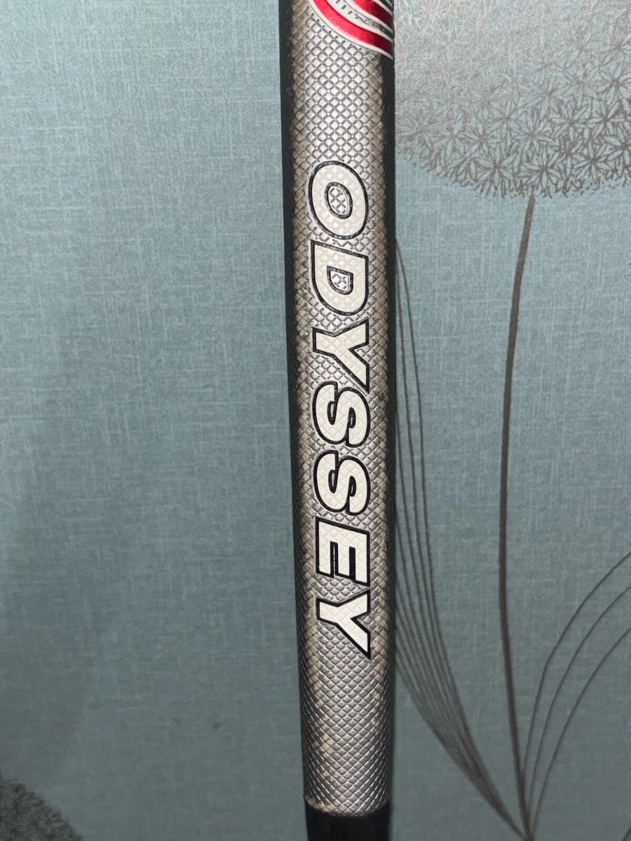 Odyssey White Hot Putter 34 inch - Image 2