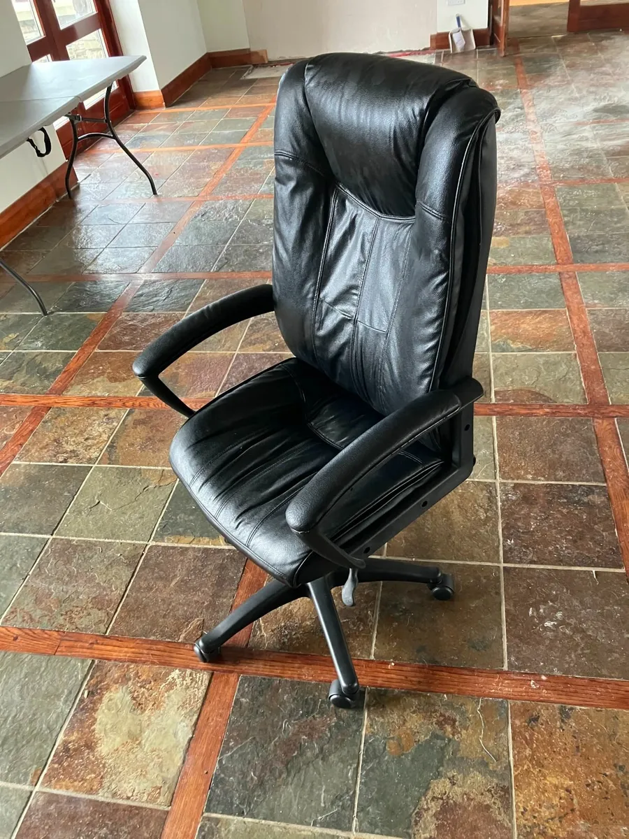 Office Chair - Image 2