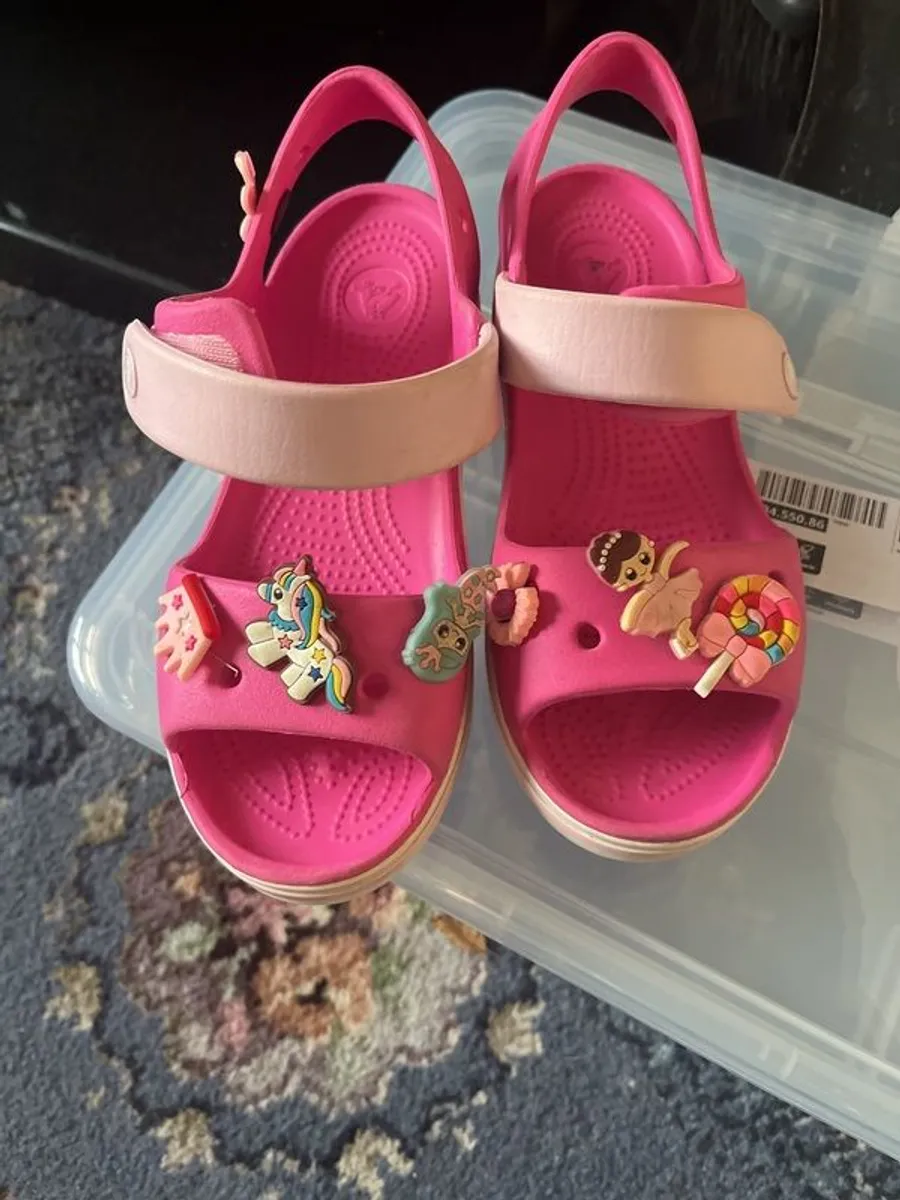 Children's shoes - Image 3