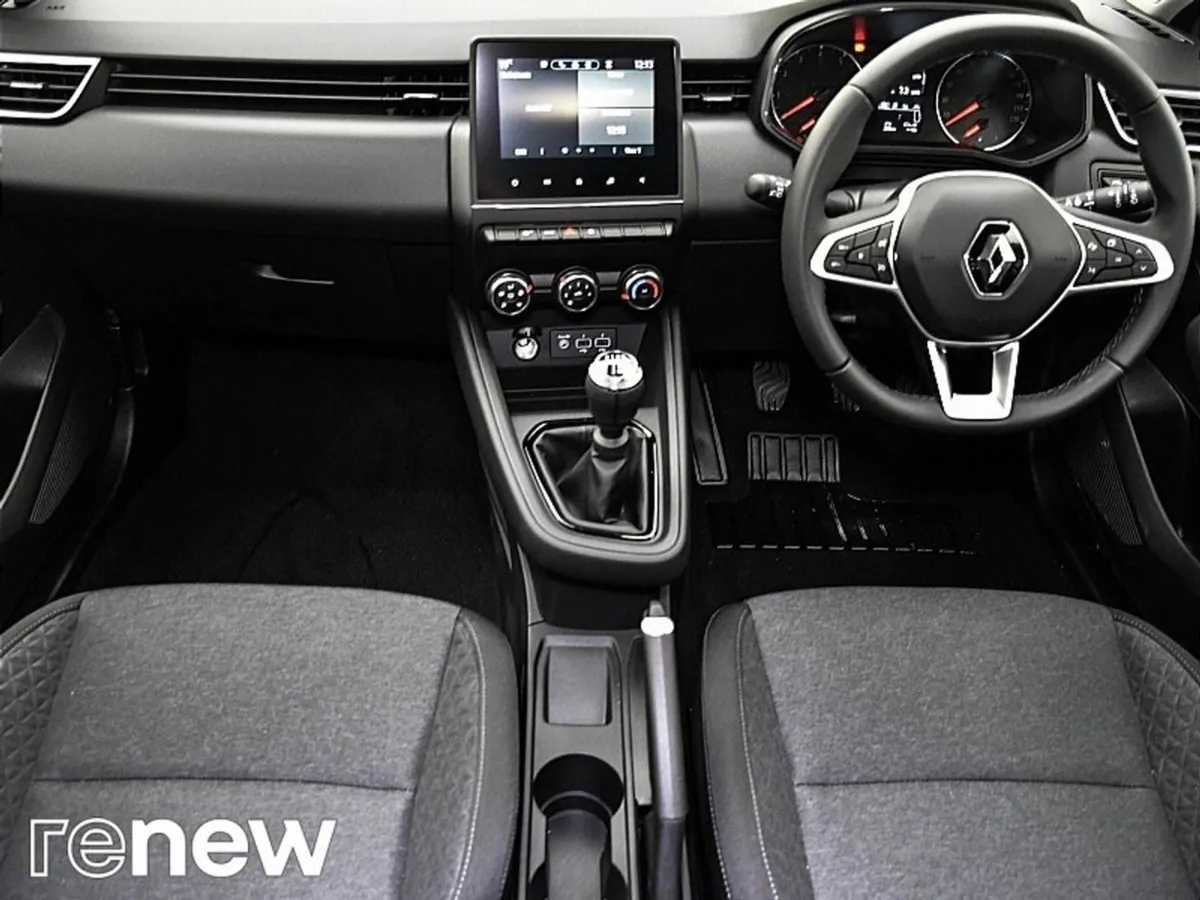 Renault Clio TCe 90 Dfull Evolution - Image 2