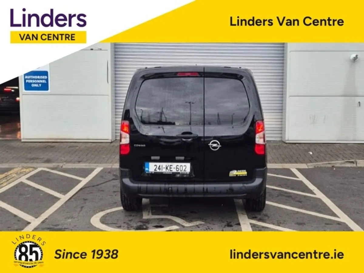 Opel Combo 3 Seats - Full Service History - Image 4