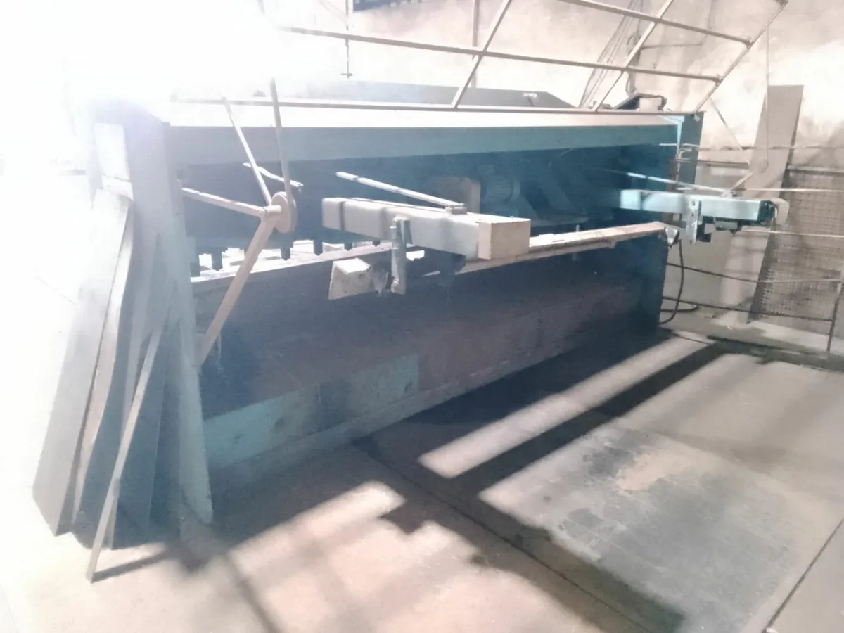 Simeron Guillotine 6mm x 3m - Image 3