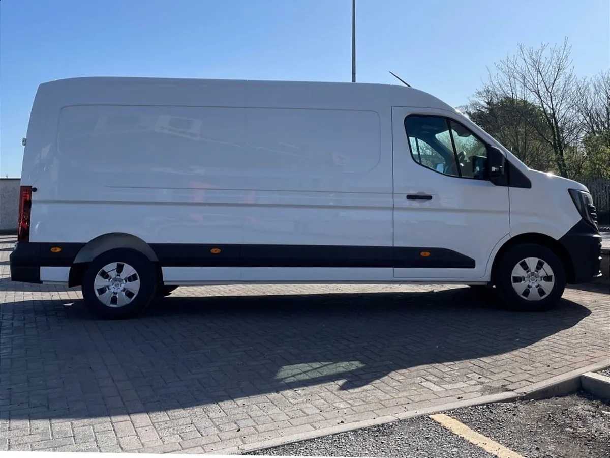 Nissan Interstar L2 H2 James Barry Motors - Image 3