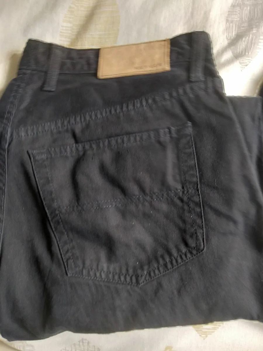 Tommy Hilfiger Mens pants - Image 2