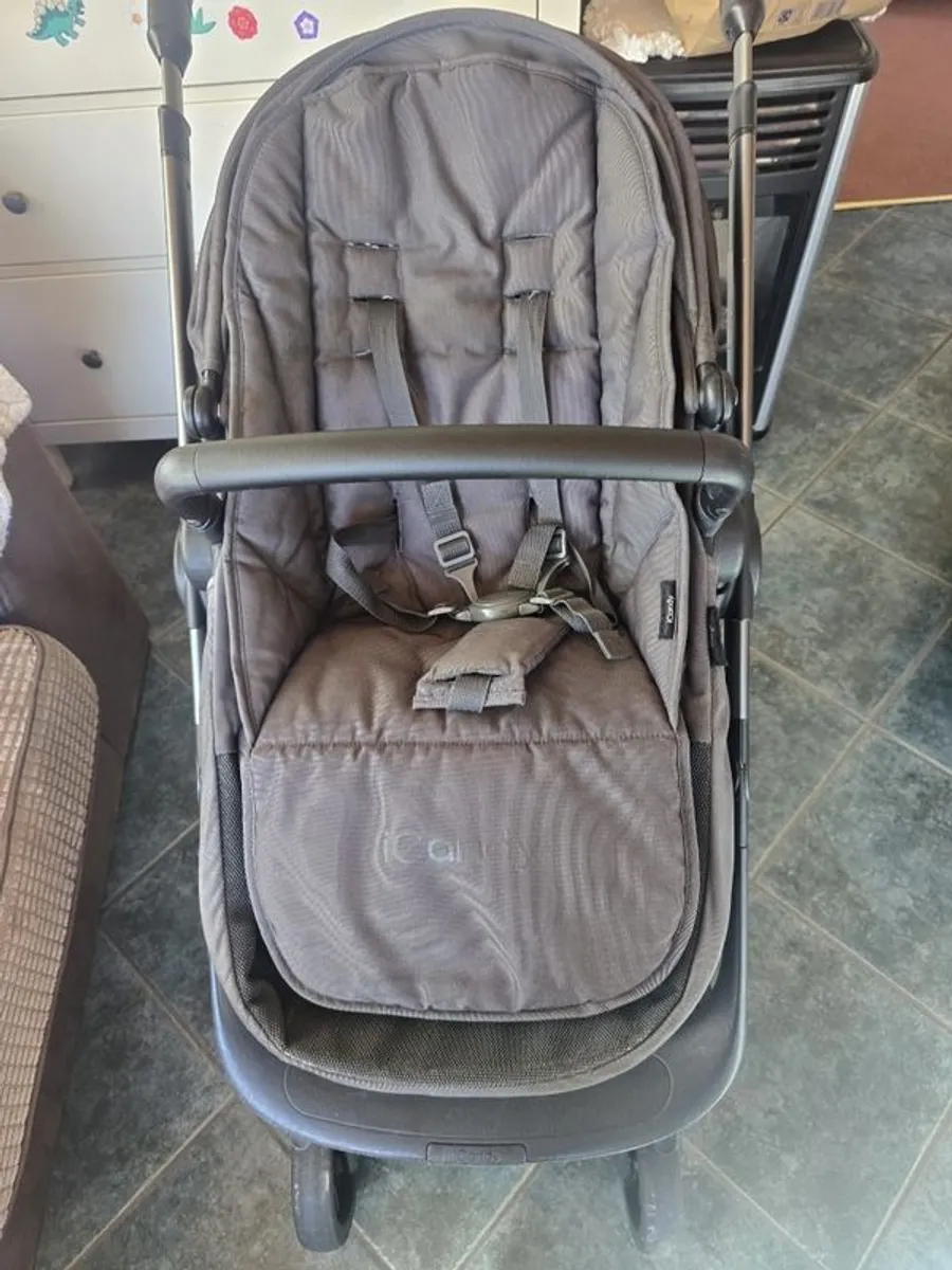iCandy orange buggy and bassinet - Image 2