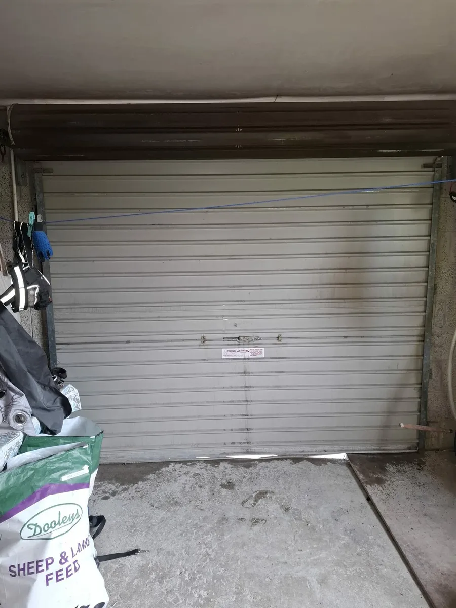Roller Door - Image 2