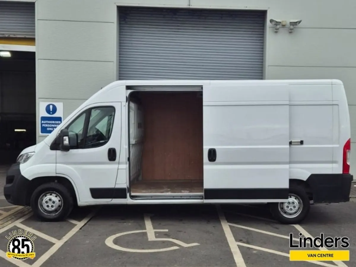 Opel Movano L3h2 EX Demo - Image 3