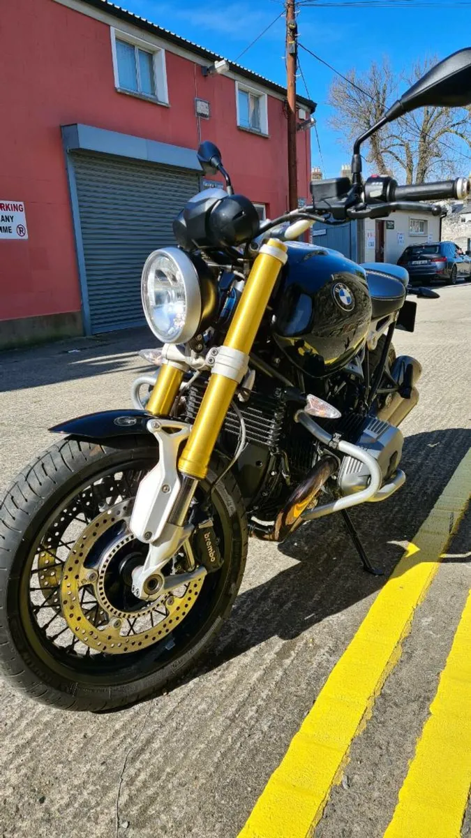 Bmw R nine T - Image 1